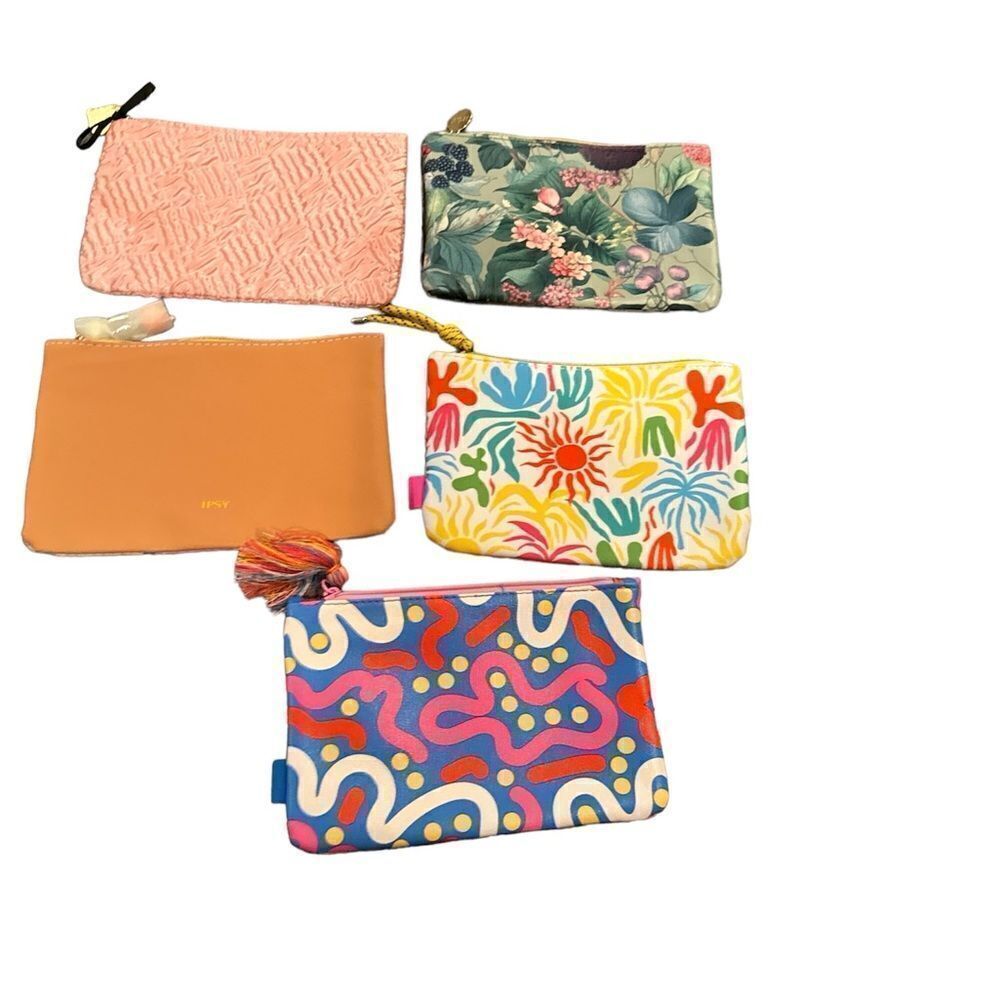 Ipsy Bagd Makeuo Cosmetic Zip Bag